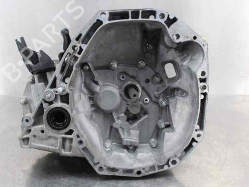 Used Gearbox Gearbox RENAULT CAPTUR I (J5_, H5_) 1.5 dCi 90 (J5N4, J5M5, J5MW, J5M6, J5AL, J5AJ) (90 hp) 33249788 33249788