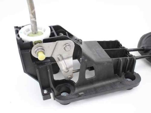 Gear lever PEUGEOT 208 I (CA_, CC_) 1.2 VTI 82 | BP21830385M90
