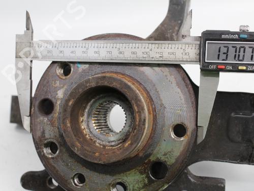Left front steering knuckle OPEL ZAFIRA A MPV (T98) 2.0 DI 16V (F75) | BP19205745M25 