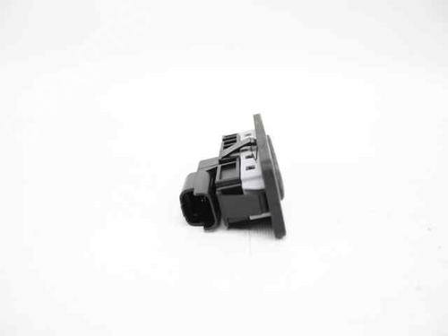 Tailgate handle PEUGEOT 208 I (CA_, CC_) 1.6 HDi / BlueHDi 75 | BP19243240C132 