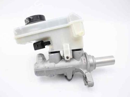Brake master cylinder SKODA OCTAVIA III Combi (5E5, 5E6) 1.6 TDI | BP19640122M77 