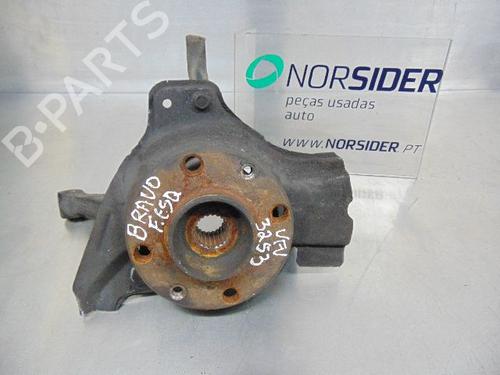 Used Left front steering knuckle FIAT BRAVO I (182_) 1.4 (182.AA) (80 hp) 19189904