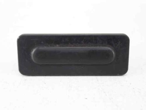 Tailgate handle CITROËN C4 CACTUS 1.6 HDi 90 | BP39756812C132 - Image 2