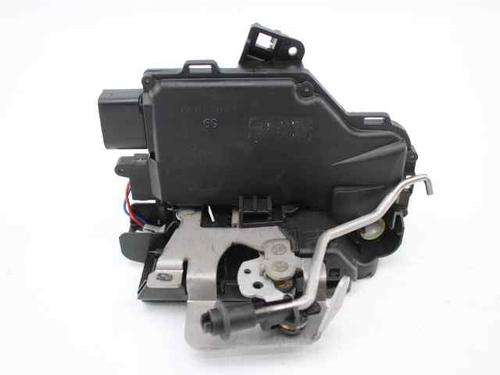 Front left lock AUDI A6 C5 Avant (4B5) 2.5 TDI | BP21373899C98 
