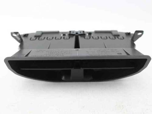 Air vent PEUGEOT 208 I (CA_, CC_) 1.2 VTI 82 | BP26137325I21 