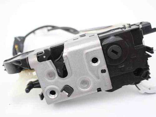 Front left lock PEUGEOT 2008 I (CU_) 1.6 BlueHDi 100 | BP19785487C98 