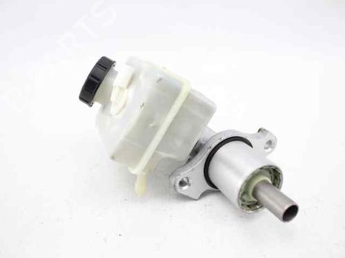 Used Brake master cylinder MERCEDES-BENZ B-CLASS Sports Tourer (W245) B 180 CDI (245.207) (109 hp) 19242548