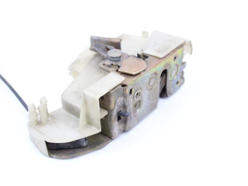 Rear left lock FORD FIESTA IV (JA_, JB_) 1.25 i 16V | BP19208998C100 