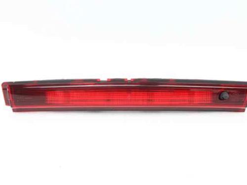 Used Third brake light RENAULT MEGANE IV Grandtour (K9A/M/N_) 1.5 dCi 110 (110 hp) 30333404
