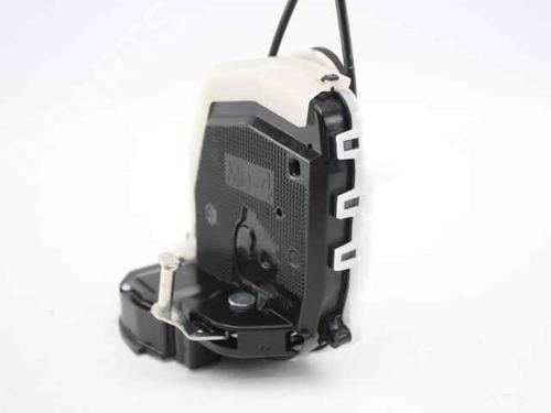 Rear right lock TOYOTA YARIS (_P13_) 1.3 (NSP130_, NSP130) | BP19238877C99 