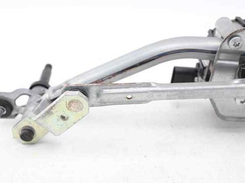 Front wiper motor PEUGEOT 208 I (CA_, CC_) 1.2 VTI 82 | BP26137347M29 