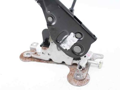 Hand brake PEUGEOT 208 I (CA_, CC_) 1.2 VTI 82 | BP26137355I18