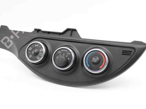Used Climate control TOYOTA YARIS (_P13_) 1.3 (NSP130_, NSP130) (99 hp) 19221521
