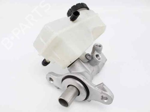 Used Brake master cylinder RENAULT CLIO IV (BH_) 1.5 dCi 90 (90 hp) 19221194