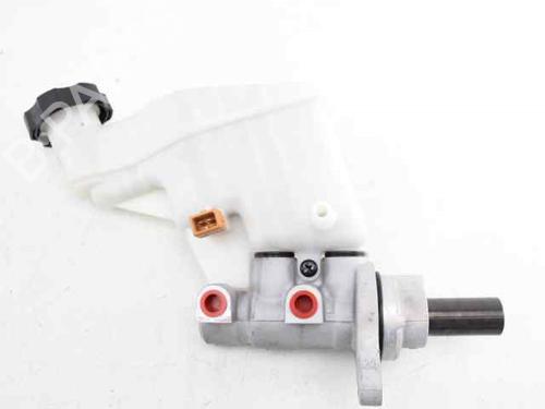 Brake master cylinder KIA CEE'D (JD) 1.6 CRDi 136 | BP39700093M77 - Image 2