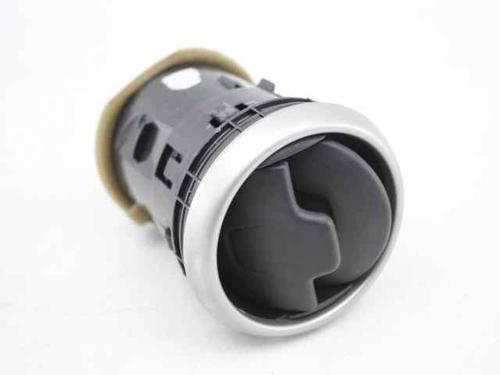 Used Air vent NISSAN QASHQAI / QASHQAI +2 I (J10, NJ10, JJ10E) [2006-2014]  19232972
