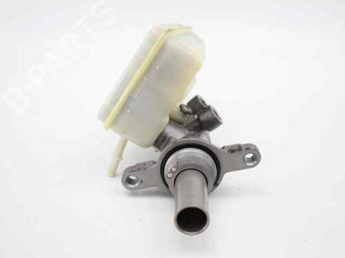 Brake master cylinder FORD FOCUS III Turnier  | BP19237311M77 