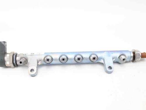 Used Injection rail Injection rail AUDI A4 B8 (8K2) [2007-2017] 33249860 33249860