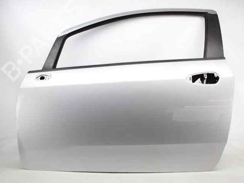Used Left front door FIAT PUNTO (199_) 1.2 (199AXZ1A, 199BXZ1A) (69 hp) 19230930
