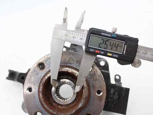 Left front steering knuckle RENAULT CLIO IV Grandtour (KH_) 1.5 dCi 90 (KHN3, KHN4) | BP28504909M25