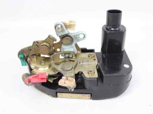 Front right lock CHRYSLER VOYAGER / GRAND VOYAGER III (GS_, NS_) 2.5 TD | BP19218097C97 