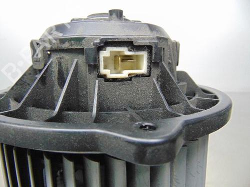 Heater blower motor KIA VENGA (YN) 1.4 CRDi 90 | BP19190422M62 