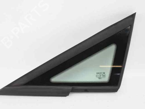 Vidro triangular frente esquerdo SEAT IBIZA IV (6J5, 6P1) 1.4 TDI (90 hp) 32769283