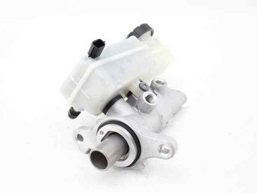 Used Brake master cylinder RENAULT MEGANE III Grandtour (KZ0/1) 1.6 dCi (KZ00, KZ12, KZ13) (130 hp) 26315110