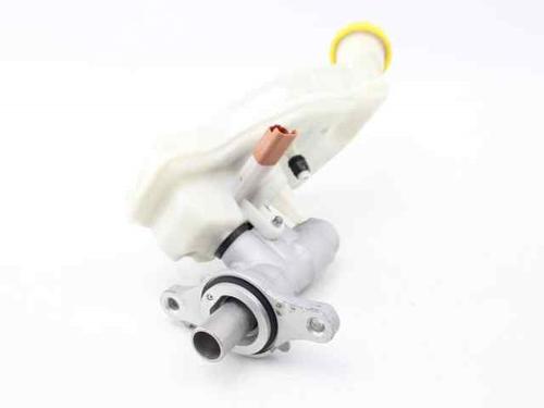 Used Brake master cylinder PEUGEOT 208 I (CA_, CC_) 1.4 HDi (68 hp) 23971795