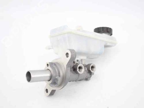 Used Brake master cylinder RENAULT KANGOO Express (FW0/1_) 1.5 dCi 75 (FW07, FW10, FW04) (75 hp) 19237709
