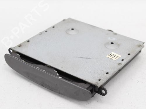 Porte-gobelet/Objets HYUNDAI ACCENT II (LC) [1999-2012]  19208409