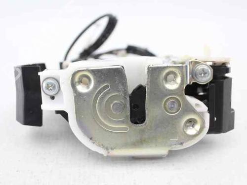 Cerradura puerta trasera izquierda MITSUBISHI COLT VI (Z3_A, Z2_A) 1.1 (Z31A, Z32A) | BP30048185C100