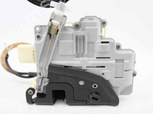 Rear right lock VW PASSAT B6 (3C2) 1.6 TDI | BP31576543C99 