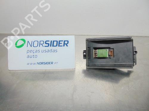 Used Heater resistor VW GOLF IV (1J1) 1.4 16V (75 hp) 21197847