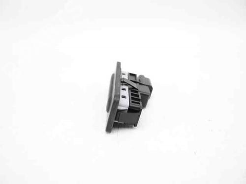 Tailgate handle PEUGEOT 208 I (CA_, CC_) 1.6 HDi / BlueHDi 75 | BP19243240C132 