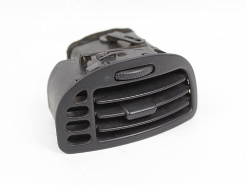 Used Air vent CITROËN SAXO (S0, S1) 1.5 D (57 hp) 19210074