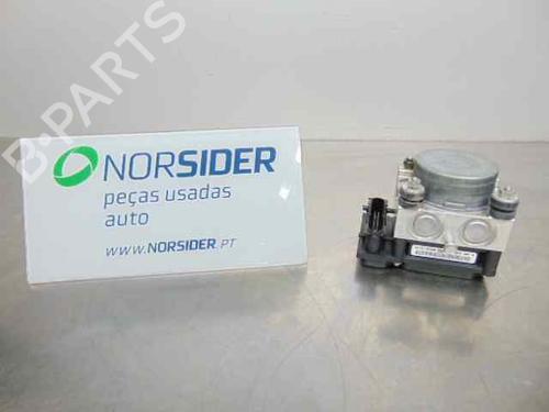 Used ABS pump RENAULT CLIO III (BR0/1, CR0/1) 1.2 16V (BR02, BR0J, BR11, CR02, CR0J, CR11) (75 hp) 19194584