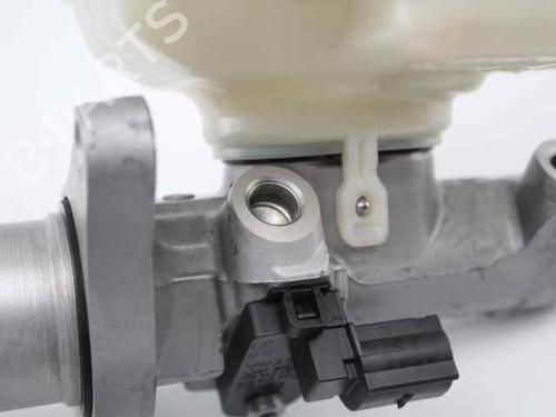 Brake master cylinder VW GOLF VI (5K1) 1.6 TDI | BP21199946M77 