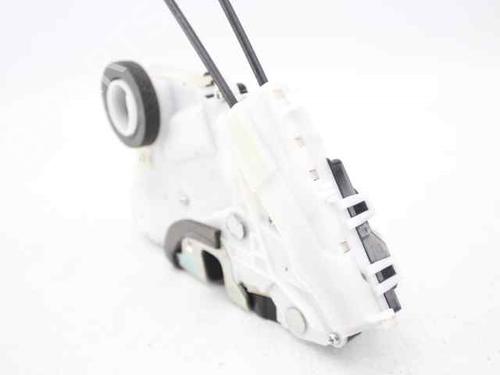 Front left lock TOYOTA YARIS (_P9_) 1.4 D-4D (NLP90_, NLP90R) | BP19244595C98 