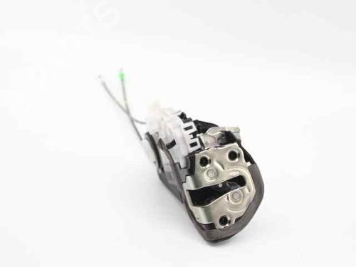 Used Rear left lock TOYOTA YARIS (_P13_) 1.3 (NSP130_, NSP130) (99 hp) 19221571