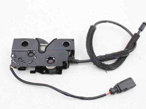 Used Hood lock VW POLO V (6R1, 6C1) 1.6 TDI (90 hp) 31962734