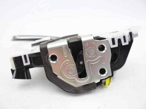 Front left lock TOYOTA YARIS (_P13_) 1.3 (NSP130_, NSP130) | BP19238876C98 