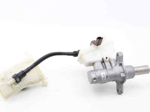 Brake master cylinder PEUGEOT 308 SW II (LC_, LJ_, LR_, LX_, L4_) 1.6 HDi / BlueHDi 115 (LCBHXM, LCBHXT) | BP29644967M77 