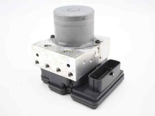 Used ABS pump HYUNDAI i20 I (PB, PBT) 1.4 CRDi (75 hp) 19237877