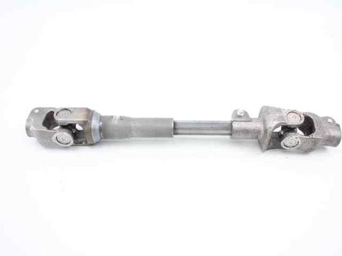 Used Steering column universal joint TOYOTA YARIS (_P13_) 1.3 (NSP130_, NSP130) (99 hp) 19238921