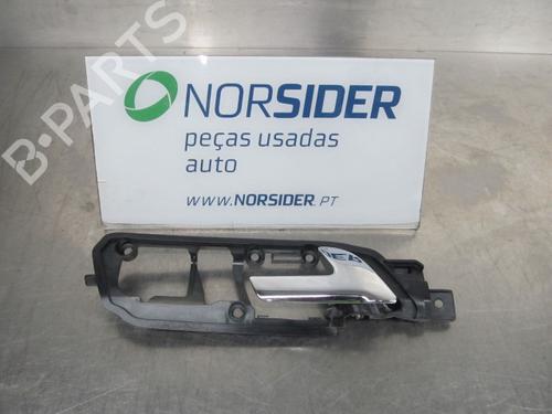 Used Front right interior door handle VW POLO (9N_, 9A_) 1.9 SDI (64 hp) 19197534