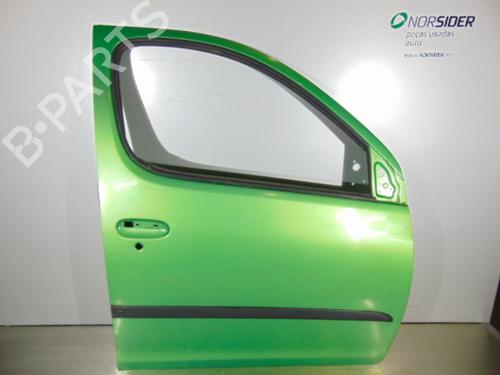 Used Right front door TOYOTA YARIS VERSO (_P2_) 1.3 (NCP20_, NCP22_, NCP20R, NCP22R) (86 hp) 19194454