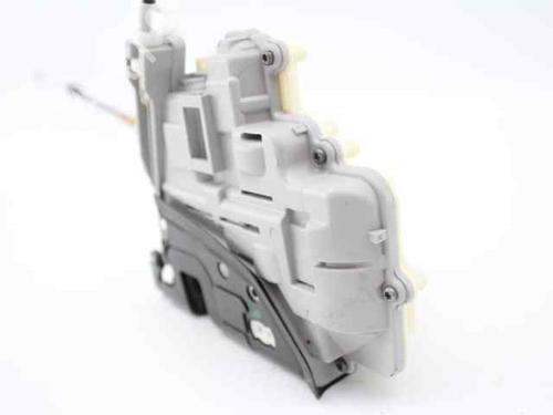 Front right lock VW PASSAT B6 (3C2) 1.6 TDI | BP21200381C97 