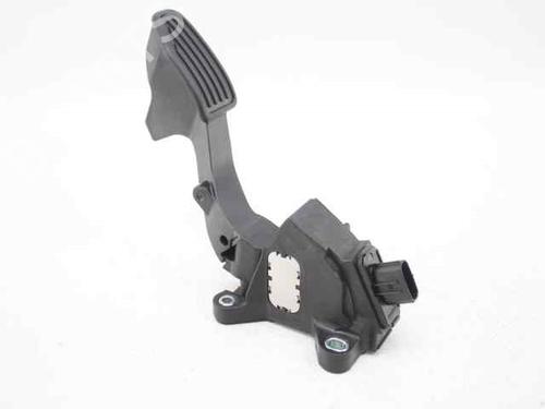 Used Pedal TOYOTA YARIS (_P13_) 1.3 (NSP130_, NSP130) (99 hp) 19245274