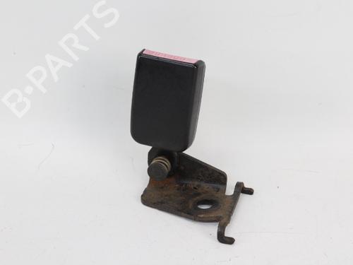 Used Seat buckle RENAULT MEGANE II Estate (KM0/1_) 1.5 dCi (KM0F, KM0T, KM2B) (82 hp) 19205608
